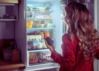 Tips for Safely Enjoying Leftover Turkey After Thanksgiving leftover turkey storage