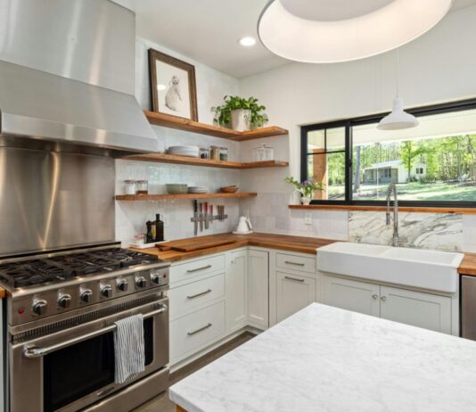 Clean Stainless Steel Appliances Without Streaks