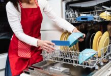 How to Clean a Smelly Dishwasher in 10 Minutes clean smelly dishwasher