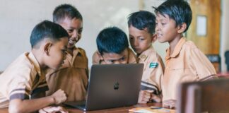 ipad pro vs macbook air students