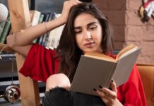 Sarah J. Maas Reading Order: Complete 2026 Guide sarah j maas reading order