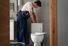 unclog toilet no plunger