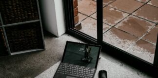 best 2 in 1 laptops 2026
