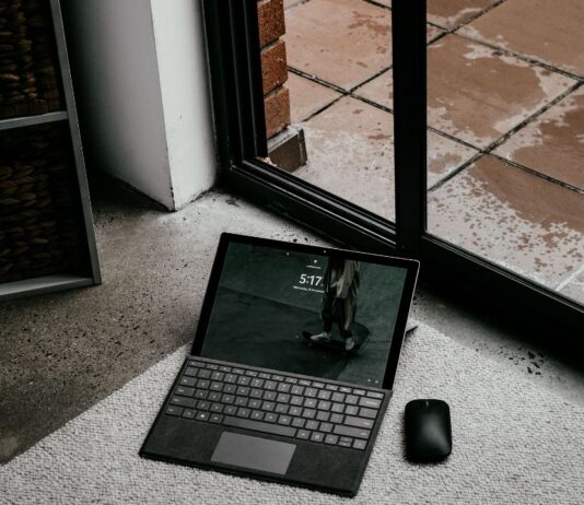 best 2 in 1 laptops 2026