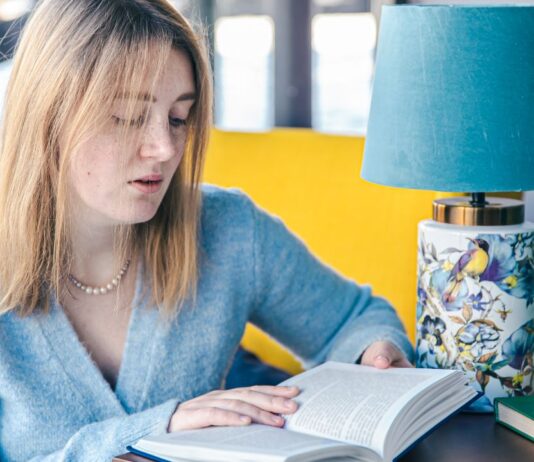 How to Start a Reading Habit in 2026: Beginner’s Guide start reading habit 2026