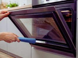 How to Clean Between Glass on an Oven Door? clean between oven glass